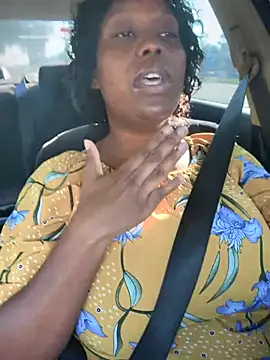 1Topgyal online show from October 20, 2025, 2:17 pm