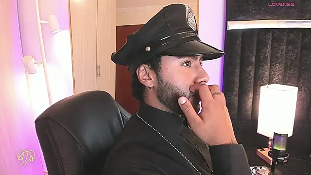 ItsMeEros online show from March 23, 2026, 10:09 pm