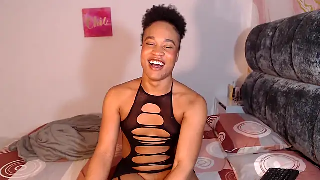 Snapshot of dirtydolltsx chatting on July 3, 2026, 2:23 pm dirtydolltsx online show from July 3, 2026, 2:23 pm