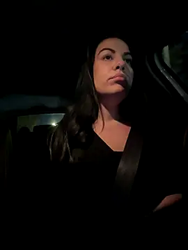 Snapshot of victoria_athena chatting on December 1, 2025, 4:52 pm victoria athena online show from December 1, 2025, 4:52 pm