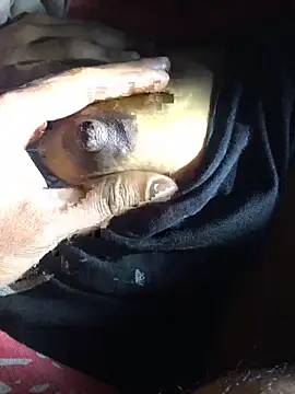 CoolBiDude online show from January 21, 2025, 7:39 pm