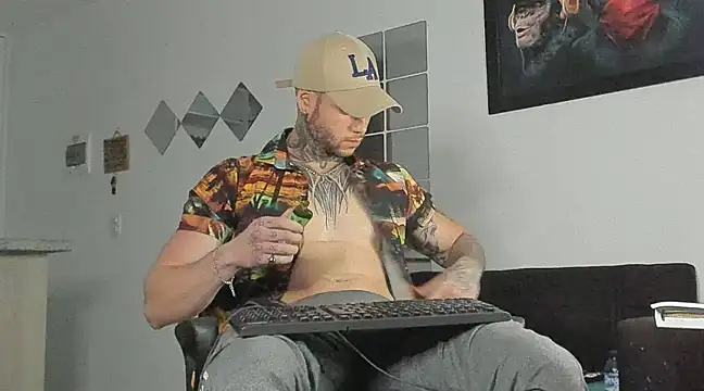 Snapshot of _jamesleandros1 chatting on March 8, 2025, 5:07 am jamesleandros1 online show from March 8, 2025, 5:07 am