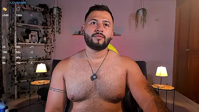 Snapshot of Jacon_cruz_ chatting on March 22, 2026, 12:47 am Jacon cruz online show from March 22, 2026, 12:47 am