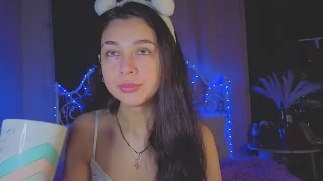 Funny Bunny online show from November 10, 2025, 2:49 am