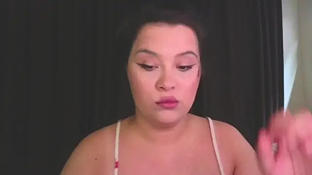 Malika uAngel online show from August 5, 2026, 9:42 pm