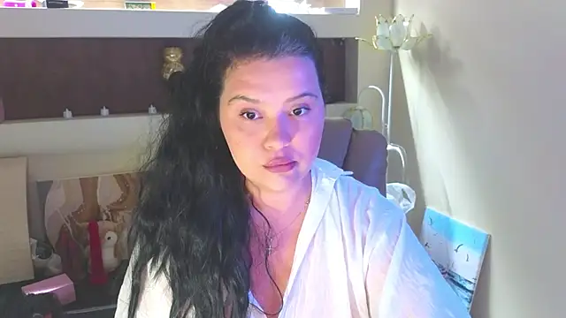 Snapshot of Malika_uAngel chatting on June 12, 2026, 12:08 am Malika uAngel online show from June 12, 2026, 12:08 am
