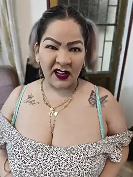 Snapshot of Dalessa_Bigtits chatting on August 5, 2026, 4:28 am Dalessa Bigtits online show from August 5, 2026, 4:28 am