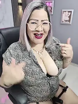 Snapshot of Dalessa_Bigtits chatting on June 30, 2026, 2:00 am Dalessa Bigtits online show from June 30, 2026, 2:00 am