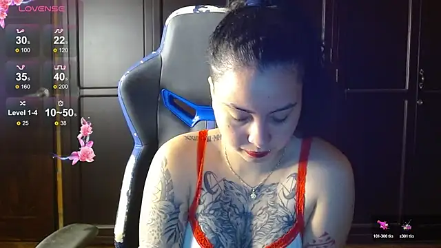 Snapshot of jaydensalvatore_ chatting on May 4, 2026, 10:12 pm jaydensalvatore online show from May 4, 2026, 10:12 pm