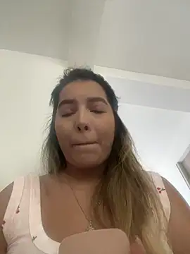 Snapshot of sofihill01 chatting on July 27, 2026, 9:55 pm sofihill01 online show from July 27, 2026, 9:55 pm