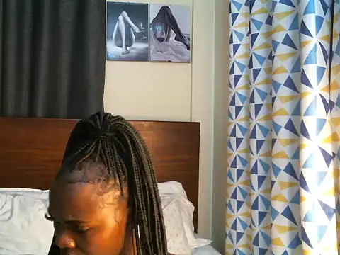Snapshot of pay_tience chatting on July 5, 2026, 11:28 am pay tience online show from July 5, 2026, 11:28 am