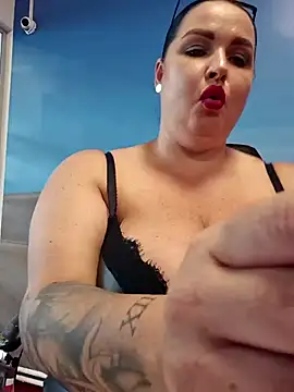 Snapshot of GeorgiaLerox chatting on July 28, 2026, 1:43 pm GeorgiaLerox online show from July 28, 2026, 1:43 pm