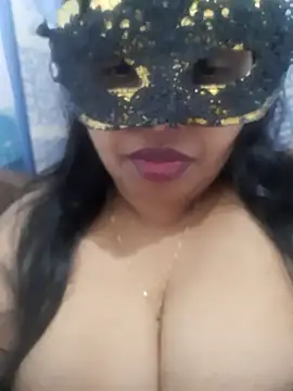 chubby wife online show from November 23, 2025, 5:06 am