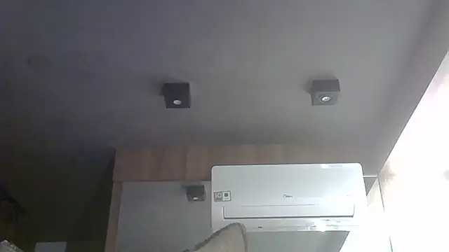 Skinny-Kitten online show from December 21, 2025, 12:07 pm