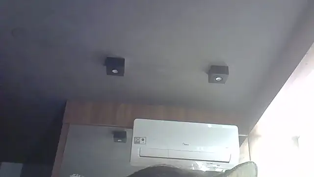 Snapshot of Skinny-Kitten chatting on July 13, 2026, 10:14 am Skinny-Kitten online show from July 13, 2026, 10:14 am