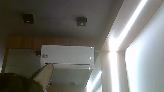 Snapshot of Skinny-Kitten chatting on July 23, 2026, 2:57 pm Skinny-Kitten online show from July 23, 2026, 2:57 pm
