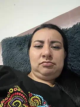 Snapshot of Abril_Luv chatting on May 14, 2026, 1:24 am Abril Luv online show from May 14, 2026, 1:24 am