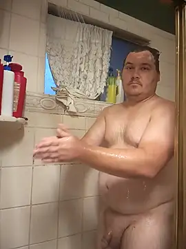 valhallacouple420 online show from November 19, 2025, 1:05 am