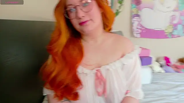 Snapshot of FluffyRainbowKity chatting on April 24, 2026, 8:38 am FluffyRainbowKity online show from April 24, 2026, 8:38 am