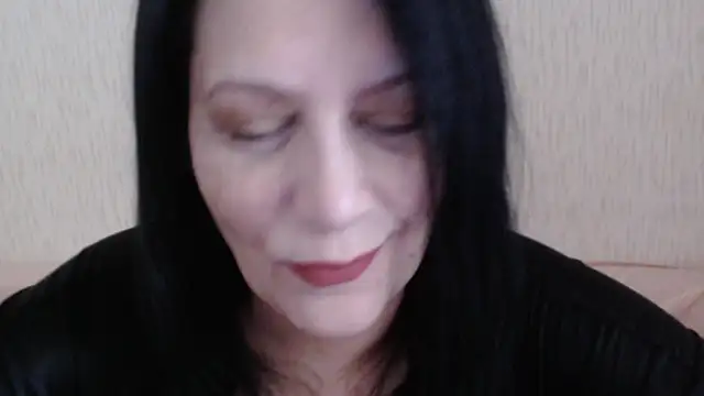 Snapshot of Mirabelle_Sweet chatting on February 20, 2026, 8:27 am Mirabelle Sweet online show from February 20, 2026, 8:27 am