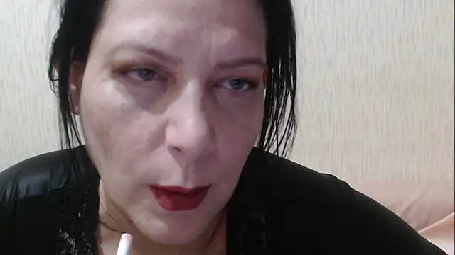 Snapshot of Mirabelle_Sweet chatting on April 24, 2026, 1:18 am Mirabelle Sweet online show from April 24, 2026, 1:18 am