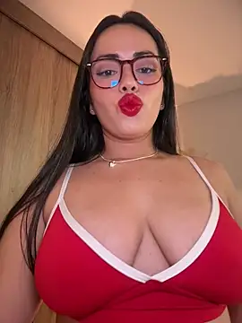 Snapshot of andra_rose chatting on July 21, 2026, 11:17 pm andra rose online show from July 21, 2026, 11:17 pm