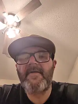 Snapshot of Louis504z chatting on March 1, 2026, 10:04 am Louis504z online show from March 1, 2026, 10:04 am