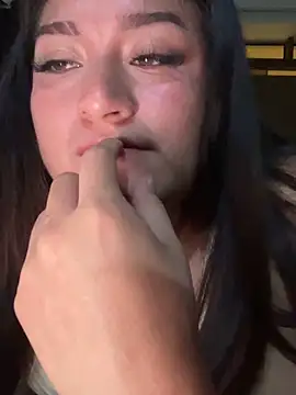 LuceroRm online show from February 3, 2026, 6:40 am