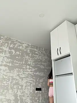 Tasty Nora online show from April 23, 2026, 1:02 pm
