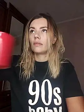 KrissSexi online show from October 11, 2025, 4:13 am