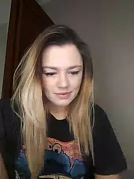 KrissSexi online show from December 19, 2025, 5:21 am