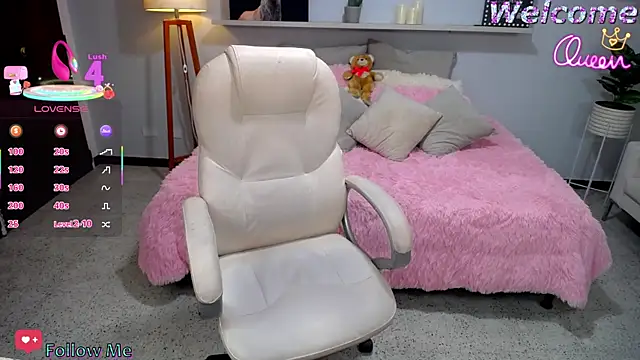Bianca     online show from July 28, 2026, 12:07 am