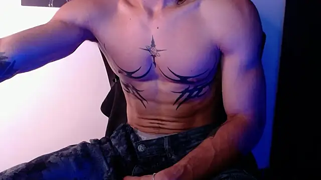 Snapshot of AlbertBernal69 chatting on October 30, 2025, 1:20 pm AlbertBernal69 online show from October 30, 2025, 1:20 pm