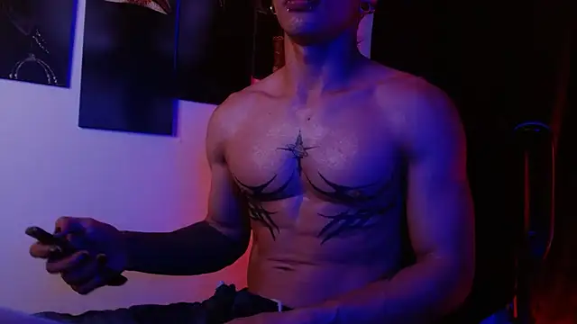 Snapshot of AlbertBernal69 chatting on December 3, 2025, 4:13 am AlbertBernal69 online show from December 3, 2025, 4:13 am