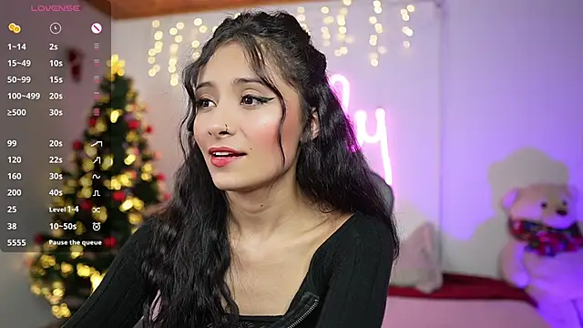 emily smittt online show from December 2, 2024, 11:13 pm