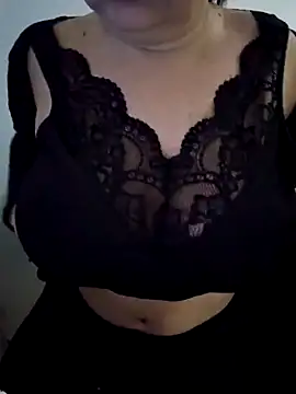 Snapshot of Fleursdes___iles-----29-- chatting on December 21, 2024, 8:54 pm Fleursdes iles-----29-- online show from December 21, 2024, 8:54 pm