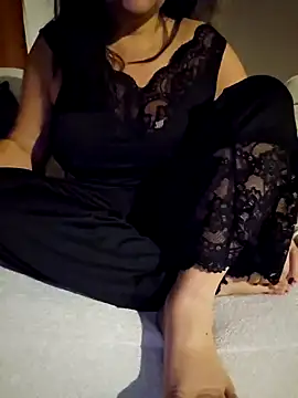 Snapshot of Fleursdes___iles-----29-- chatting on December 22, 2024, 4:27 pm Fleursdes iles-----29-- online show from December 22, 2024, 4:27 pm