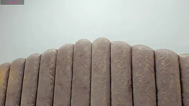 ZiaCalifa online show from December 19, 2025, 11:12 am