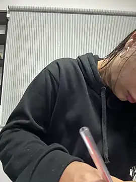 ZiaCalifa online show from December 14, 2025, 11:16 am