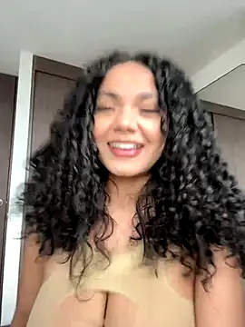 Snapshot of Mariecurl chatting on October 31, 2025, 9:00 pm Mariecurl online show from October 31, 2025, 9:00 pm