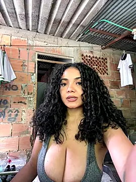 Snapshot of Mariecurl chatting on November 4, 2025, 6:44 pm Mariecurl online show from November 4, 2025, 6:44 pm