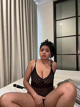 Snapshot of Mariecurl chatting on February 15, 2025, 9:17 pm Mariecurl online show from February 15, 2025, 9:17 pm