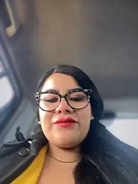 Insane Issa online show from February 2, 2025, 6:31 pm