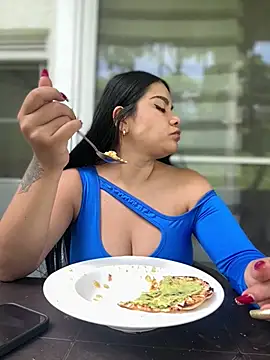 Insane Issa online show from February 9, 2026, 4:16 pm