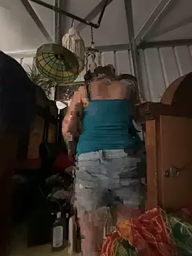 Snapshot of SummerBlueMoon chatting on October 21, 2025, 2:55 am SummerBlueMoon online show from October 21, 2025, 2:55 am