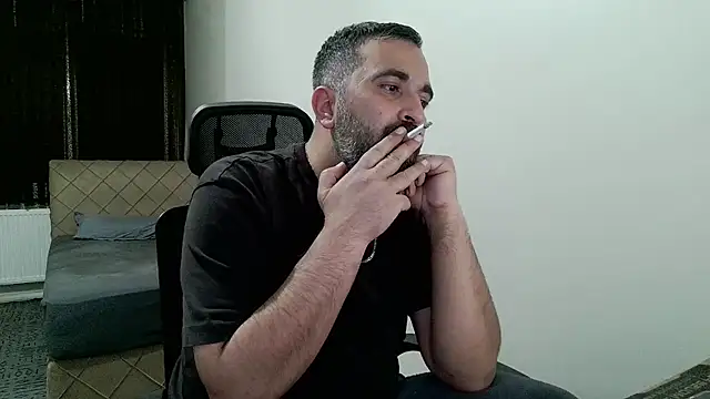 Snapshot of tgltplsr chatting on March 3, 2026, 10:50 pm tgltplsr online show from March 3, 2026, 10:50 pm