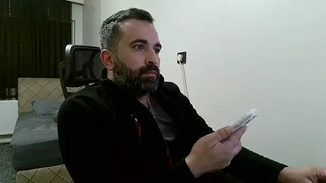 Snapshot of tgltplsr chatting on February 25, 2026, 1:50 am tgltplsr online show from February 25, 2026, 1:50 am