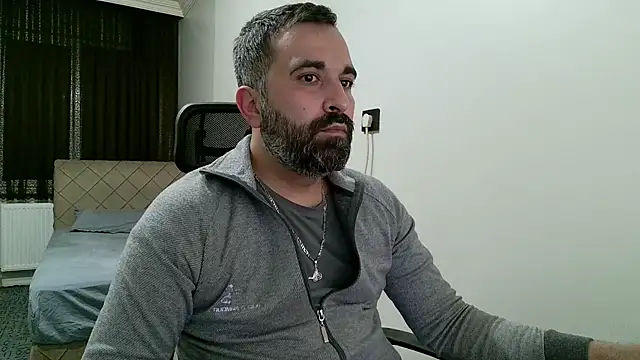 Snapshot of tgltplsr chatting on March 14, 2026, 11:44 pm tgltplsr online show from March 14, 2026, 11:44 pm