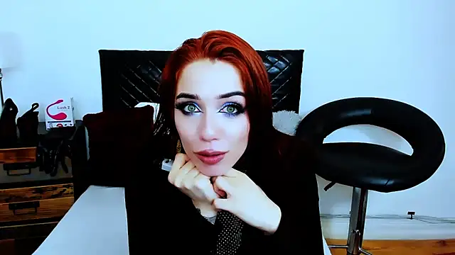 Snapshot of PollyBeauty chatting on March 7, 2026, 3:46 am PollyBeauty online show from March 7, 2026, 3:46 am