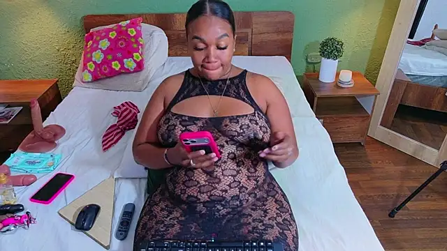 Snapshot of dannaahbrown chatting on June 5, 2026, 6:02 pm dannaahbrown online show from June 5, 2026, 6:02 pm